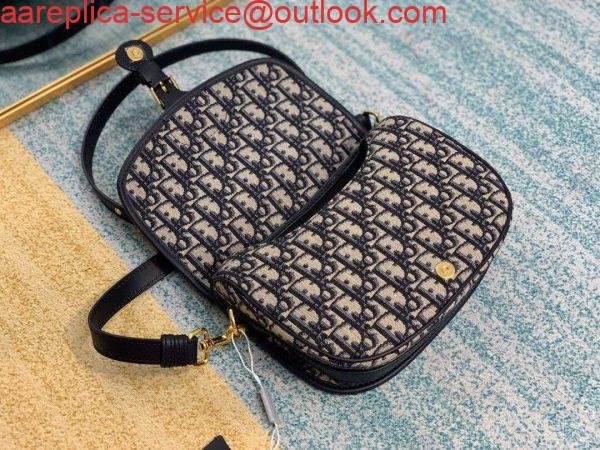 Replica Dior M9319 Dior Bobby Medium Crossbody Bag Oblique Jacquard Navy Blue