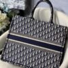 Dior M1286 Dior Book Tote Blue Dior Oblique Velvet