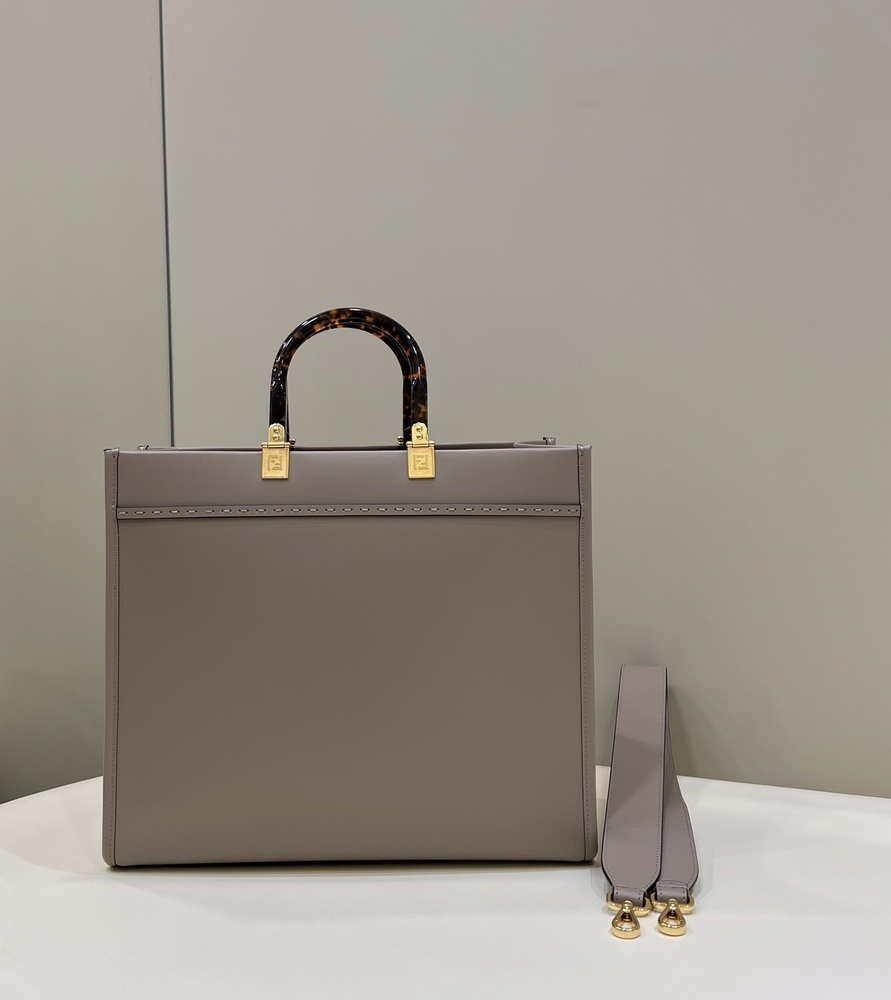 Fendi 8BH386 Sunshine Medium Bag Nude leather shopper 8266S