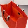 Fendi 8BH386 Sunshine Medium Fendi Tote Bag 8258 Orange Red