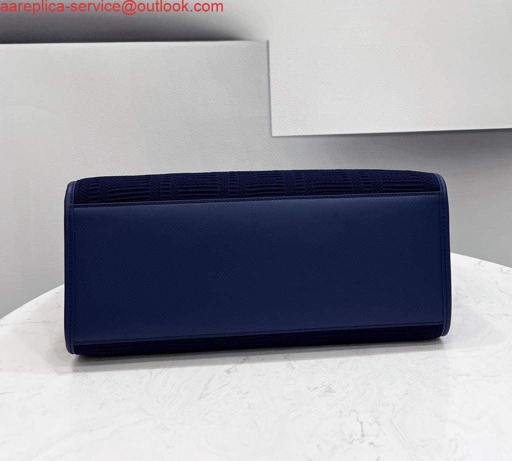 Fendi 8BH386 Sunshine Medium Fendi Tote Bag 8258 Navy blue