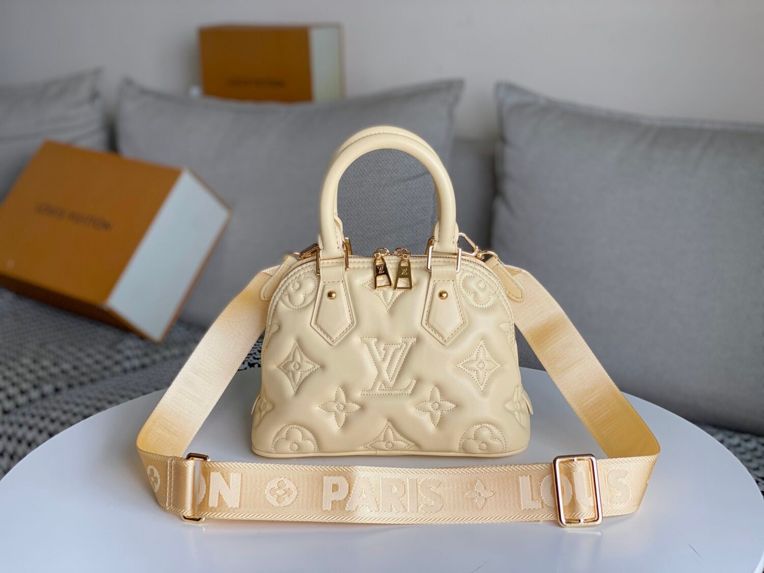 Replica Louis Vuitton Alma BB Bag Banana Yellow LV M59821