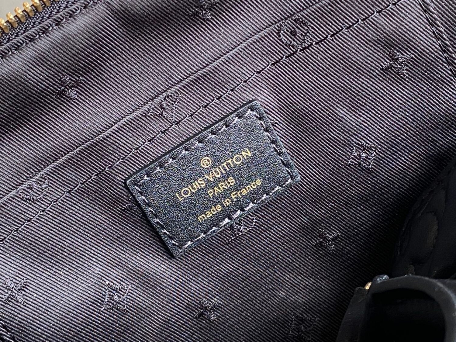 Replica Louis Vuitton Alma BB Bag Black LV M59793