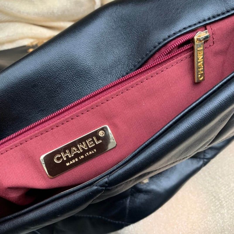 Chanel Designer 19 Large Lambskin Luxury Flap Bag As1161