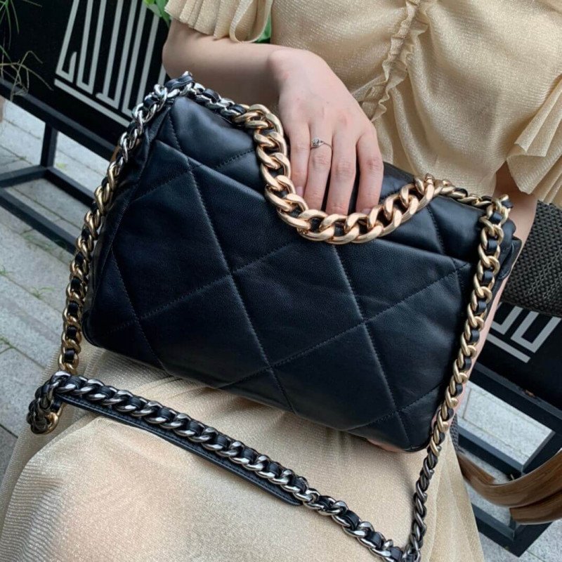 Chanel Designer 19 Large Lambskin Luxury Flap Bag As1161
