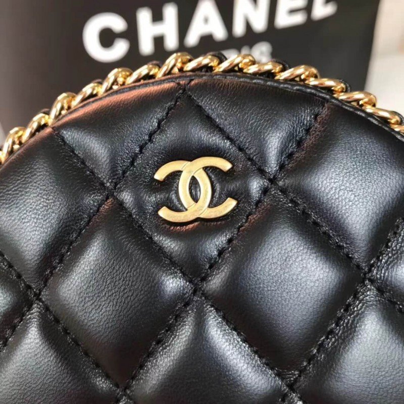 Chanel Round Top Clutch Chain Replica Bag A70657