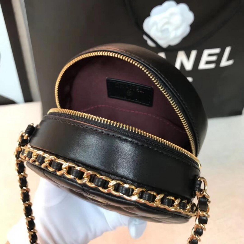 Chanel Round Top Clutch Chain Replica Bag A70657