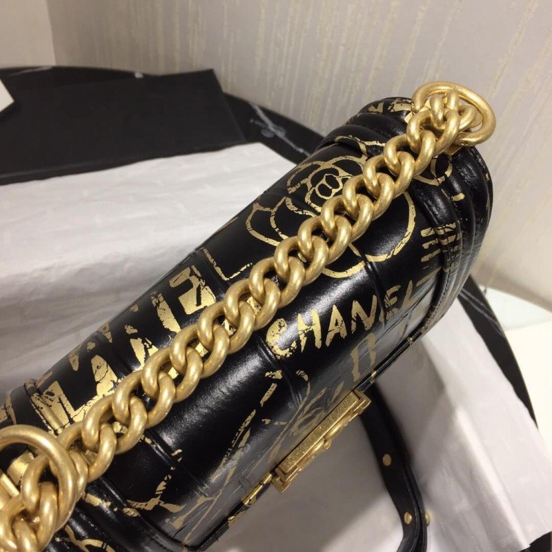Chanel Small Boy Chanel UK 1:1 Mirror Handbag A67085 Gold (Copy)