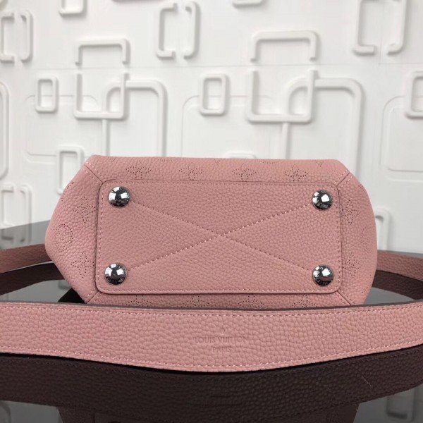 Replica Louis Vuitton Babylone Chain BB Mahina Leather M51219 BLV263
