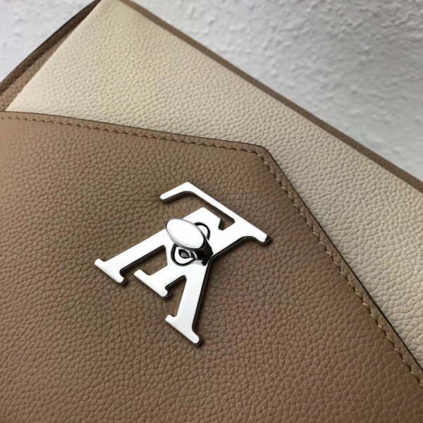 Replica Louis Vuitton Bicolor Mylockme BB Bag M51424 BLV754
