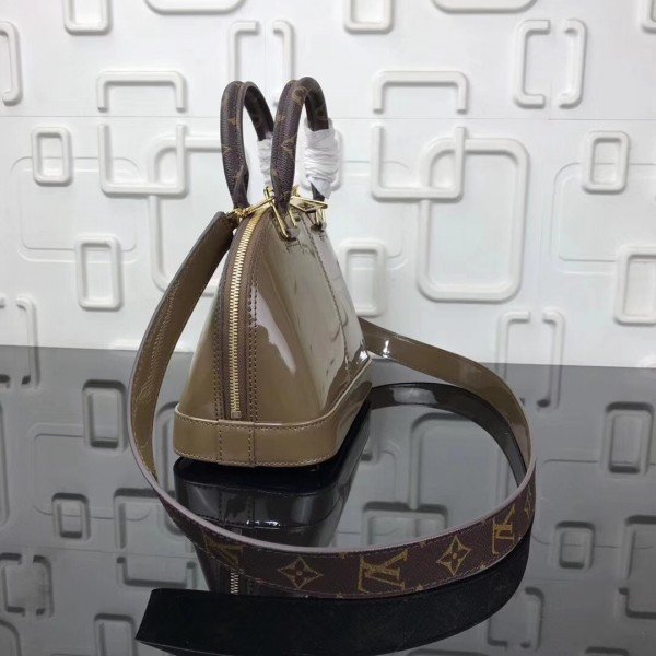 Louis Vuitton Alma BB Bag Patent Leather M51904 BLV660