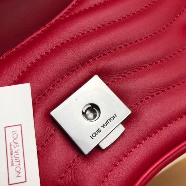 Replica Louis Vuitton Love Lock New Wave Chain Bag PM M53213 BLV624