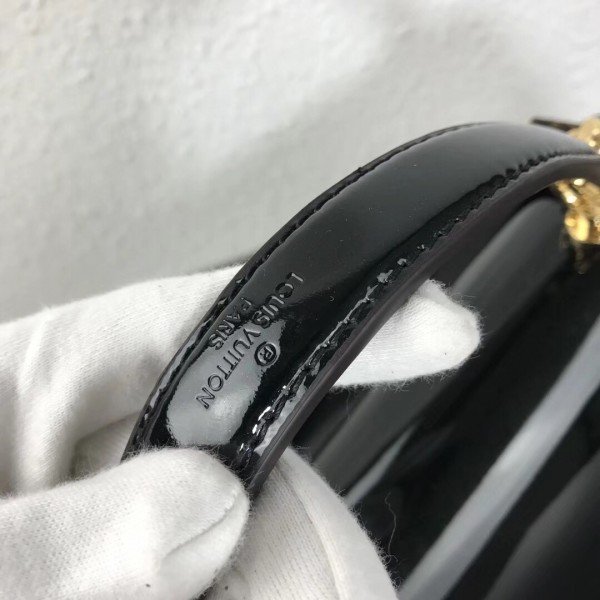 Louis Vuitton Noir Cherrywood Bag Patent Leather M53353 BLV662