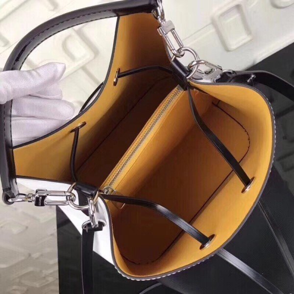Louis Vuitton White Neonoe Bag Epi Leather M53371 BLV185