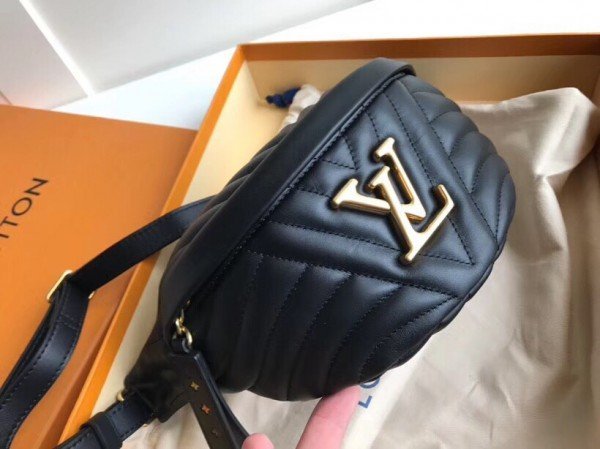 Replica Louis Vuitton Black New Wave Bum Bag M53750 BLV639