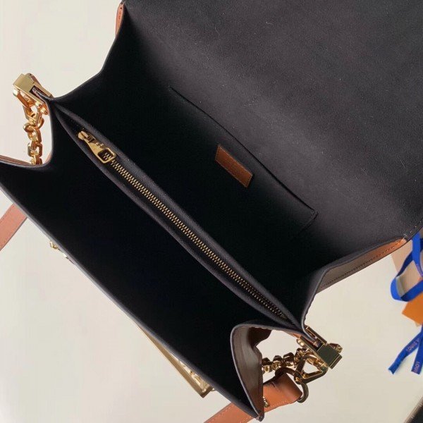 Replica Louis Vuitton 8AD Dauphine MM Bag Taurillon M53868 BLV785