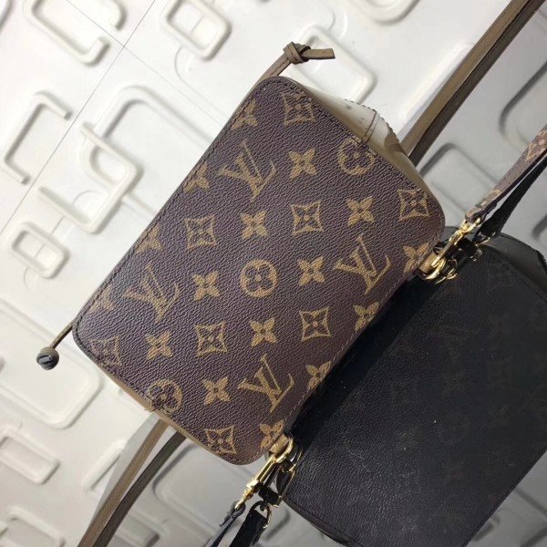 Louis Vuitton Bronze Hot Springs Backpack M54389 BLV024