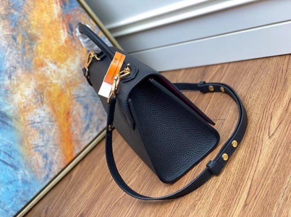 Replica Louis Vuitton Twist One Handle PM Black Bag M57093 BLV678