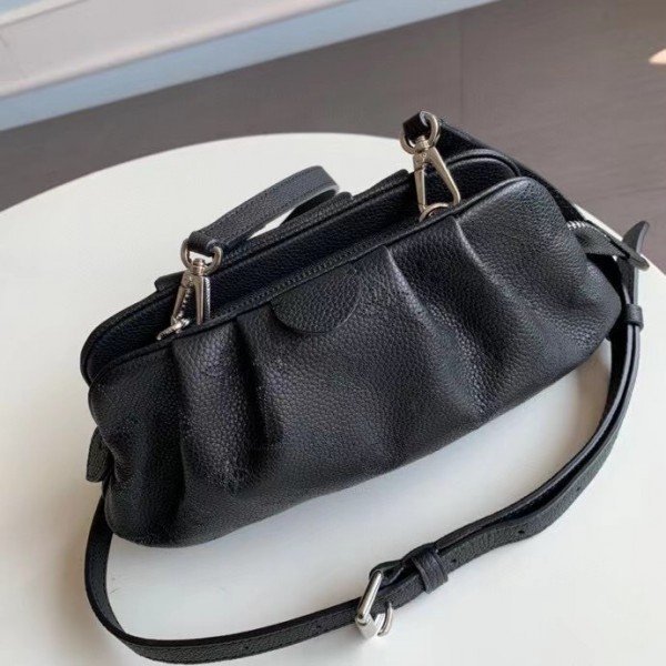 Louis Vuitton Scala Mini Pouch Mahina Leather M80093 BLV250