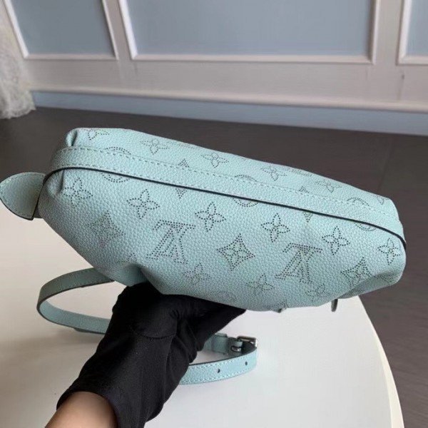 Louis Vuitton Scala Mini Pouch Mahina Leather M80094 BLV252