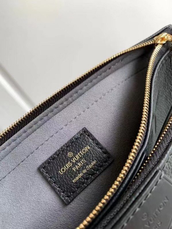 Louis Vuitton Multi Pochette Accessoires Monogram Empreinte M80399 BLV510