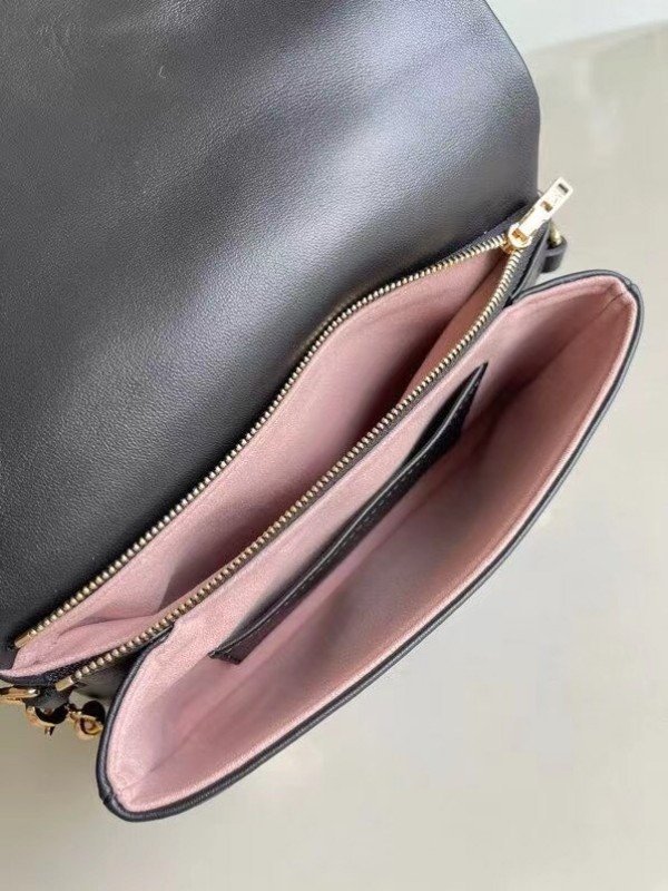 Louis Vuitton Black Coussin Pochette Bag M80742 BLV703