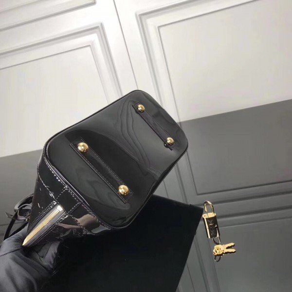 Replica Louis Vuitton Alma PM Bag Monogram Vernis M90185 BLV611
