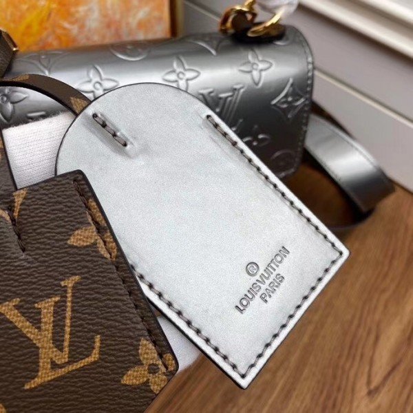 Replica Louis Vuitton Spring Street Monogram Vernis M90567 BLV599