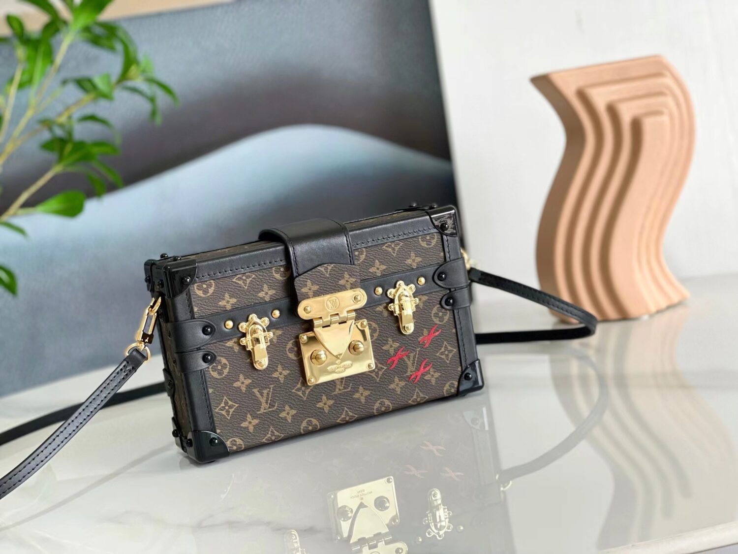 Louis Vuitton Petite Malle Capitale M45943
