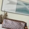Louis Vuitton CarryAll MM M46197