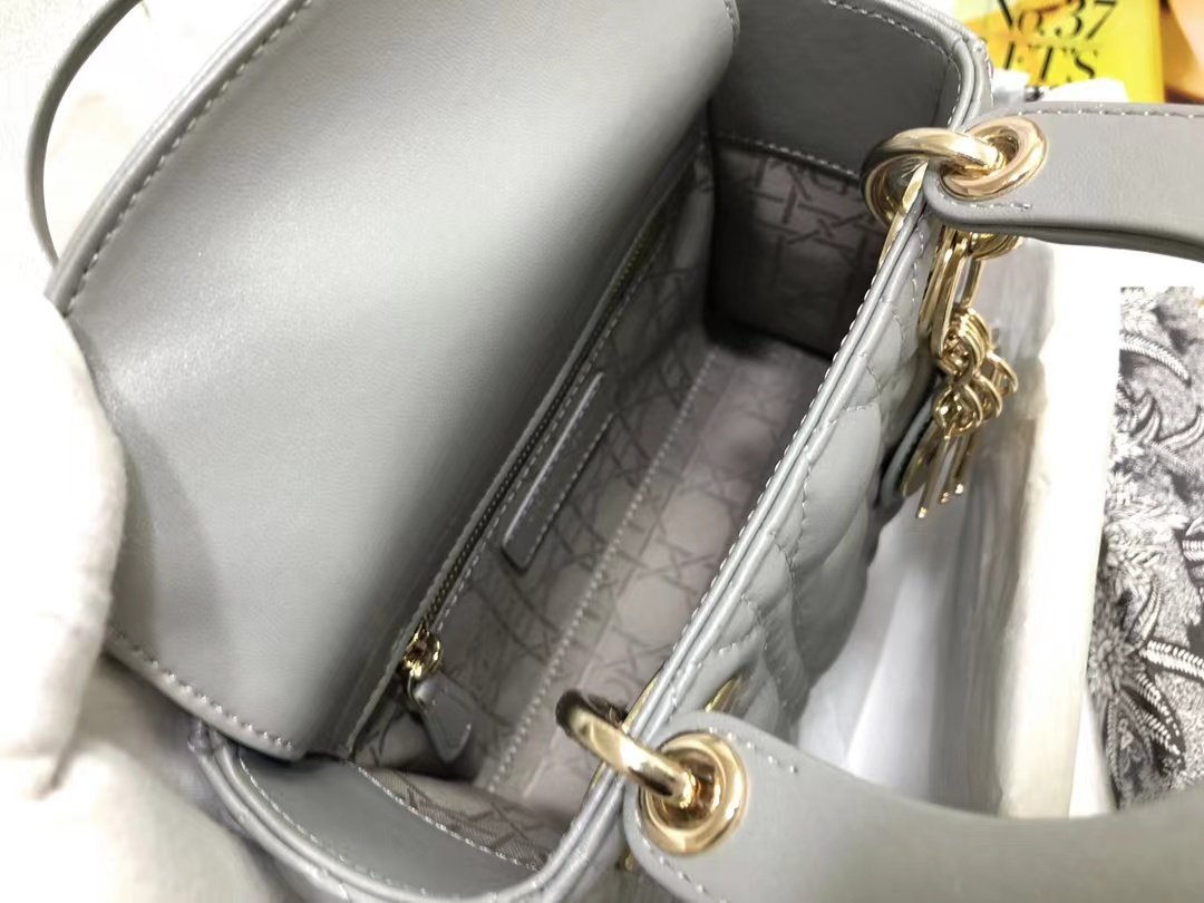 Dior Mini Lady  Bag  Cloud Blue Patent Cannage Calfskin  M0505OWCB_M81B