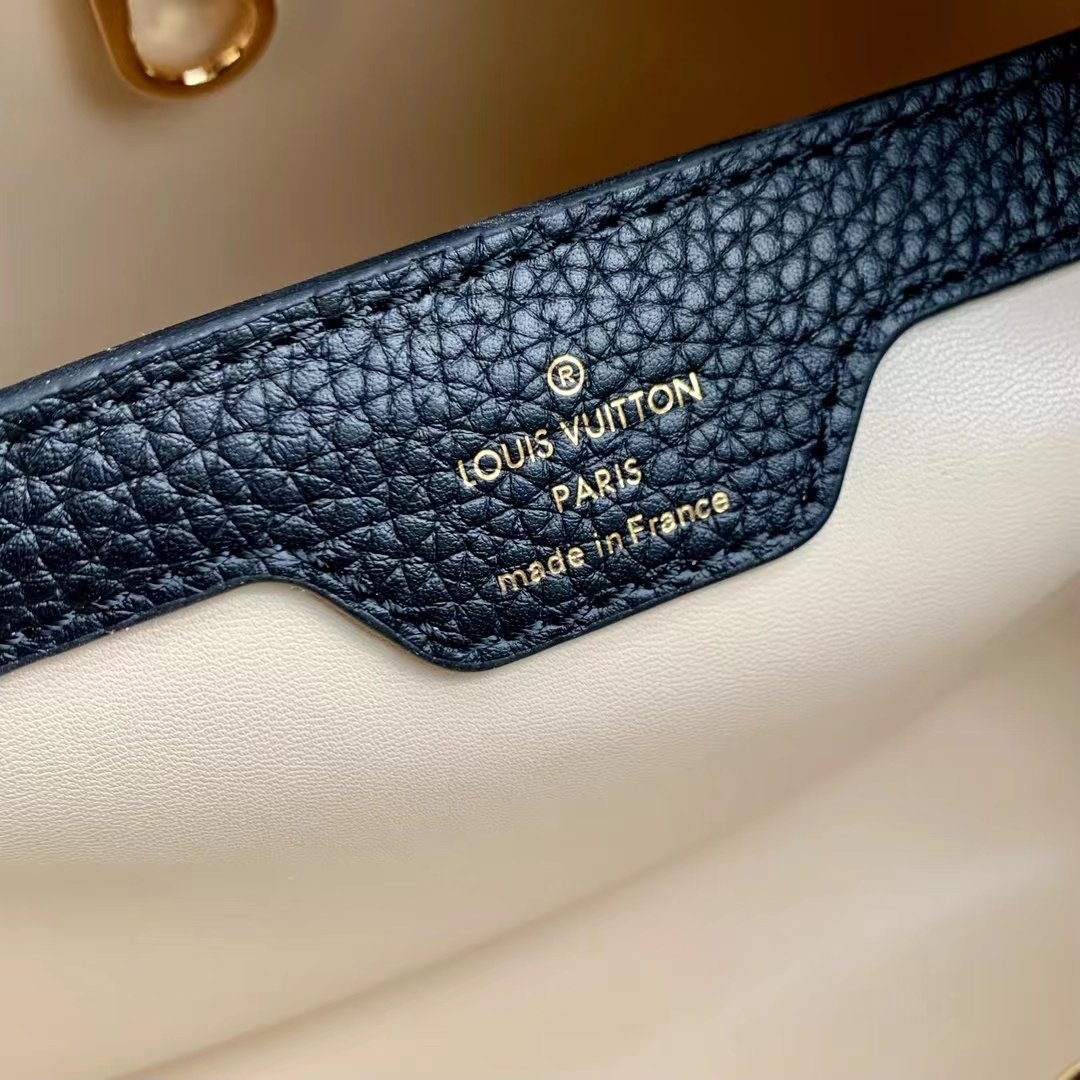 Replica Louis Vuitton Capucines MM With Ayers Snakeskin Handle M24727