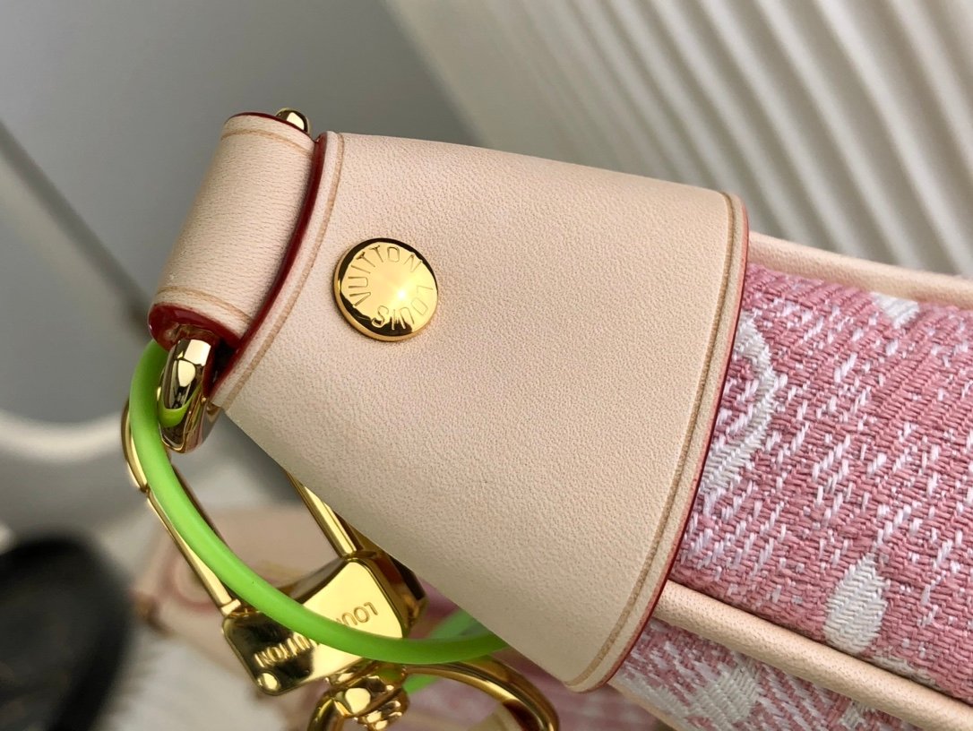 Replica Louis Vuitton  Loop M81166 Pink (Denim)