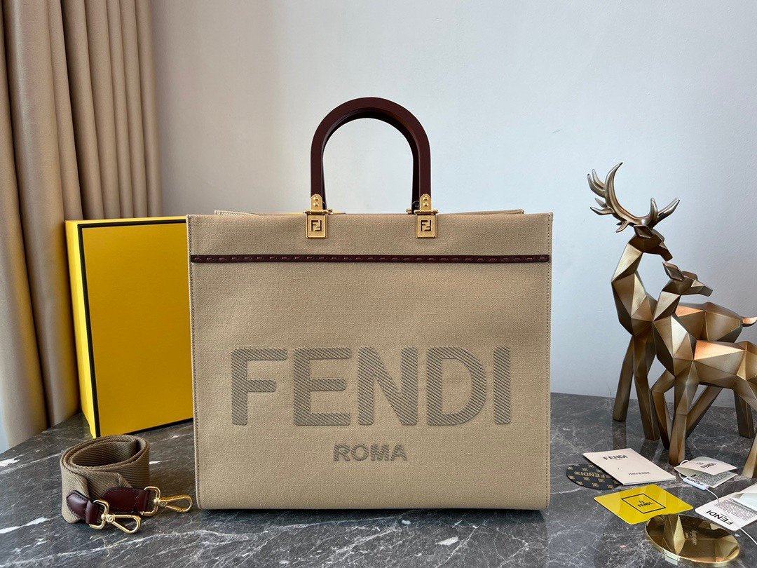 FENDI 8BH372 FENDI LARGE SUNSHINE SHOPPER BAG APRICOT LEATHER