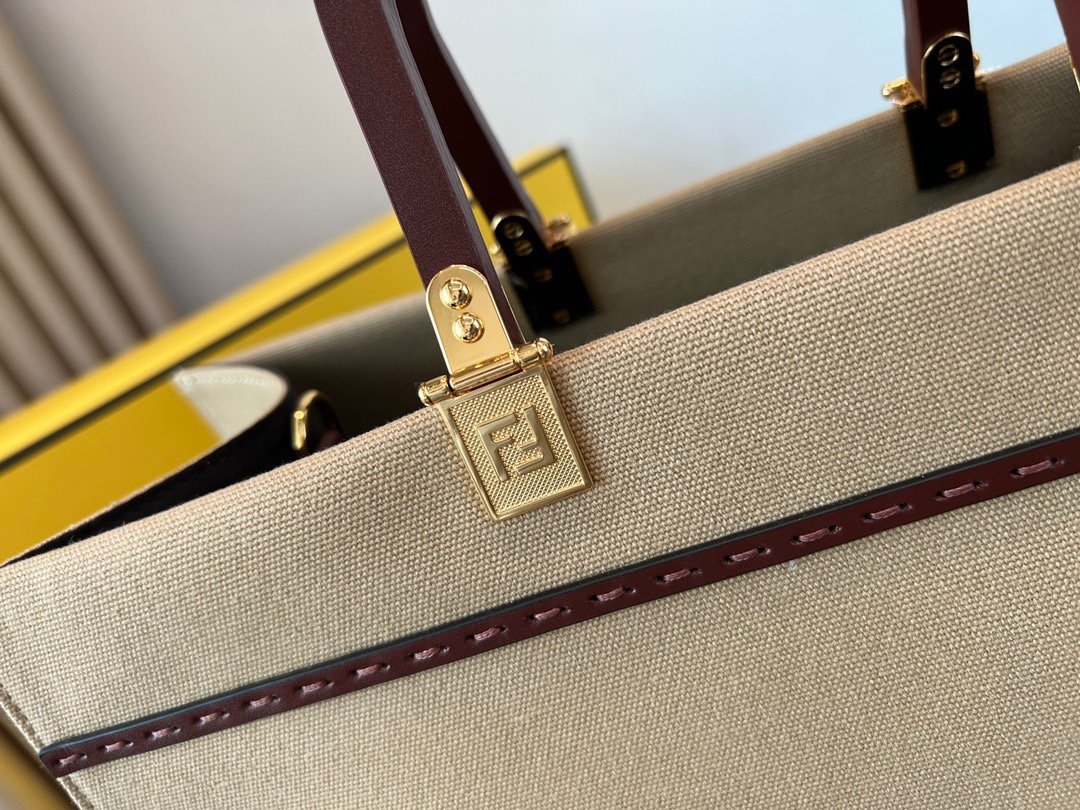 FENDI 8BH372 FENDI LARGE SUNSHINE SHOPPER BAG APRICOT LEATHER
