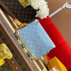 Louis Vuitton Pochette Métis Customization required