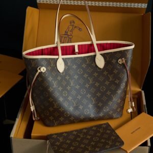 Louis Vuitton Pochette Métis Customization required