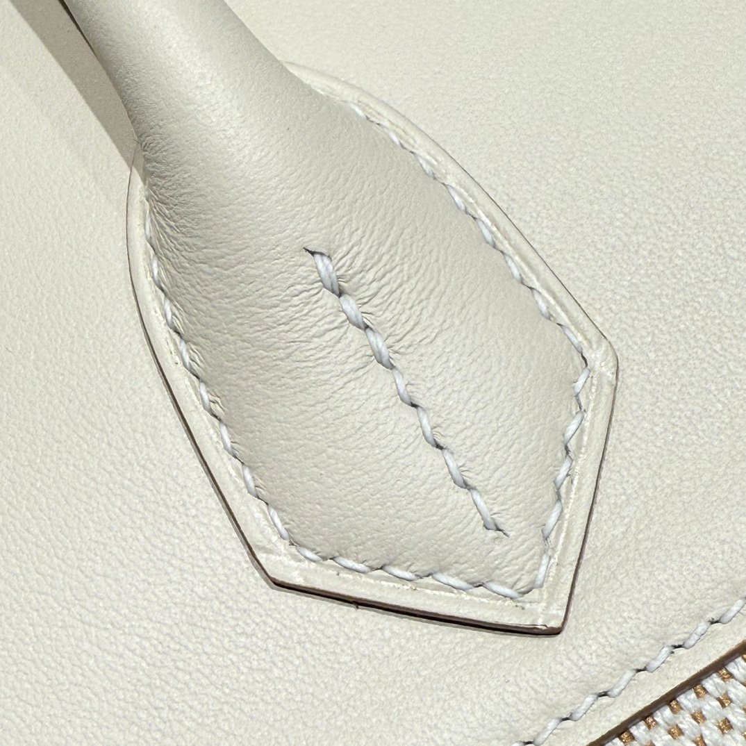 Hermes 𝗕𝗜𝗥𝗞𝗜𝗡 𝟑𝟎𝐜𝐦 White