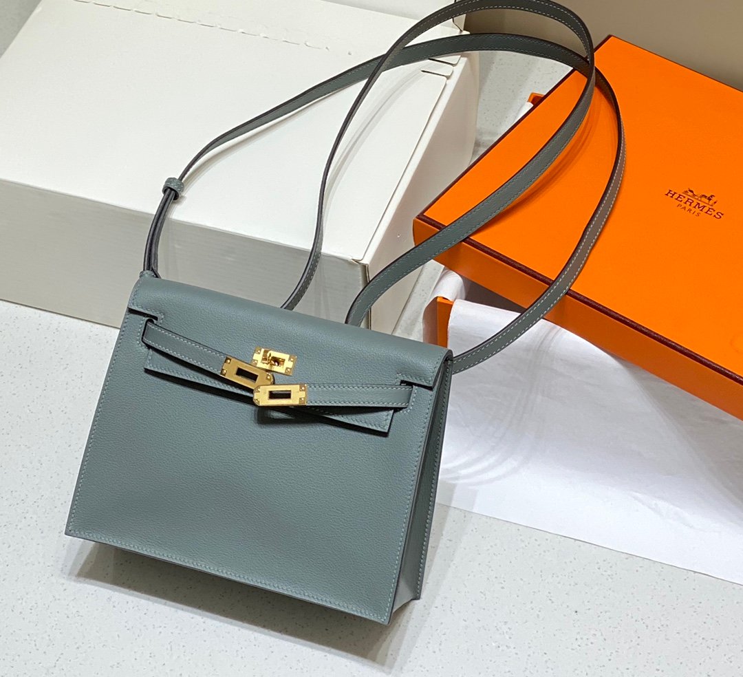Mirror Top Hermes Kelly Danse 22cm of Evercolor Bag Almond Green