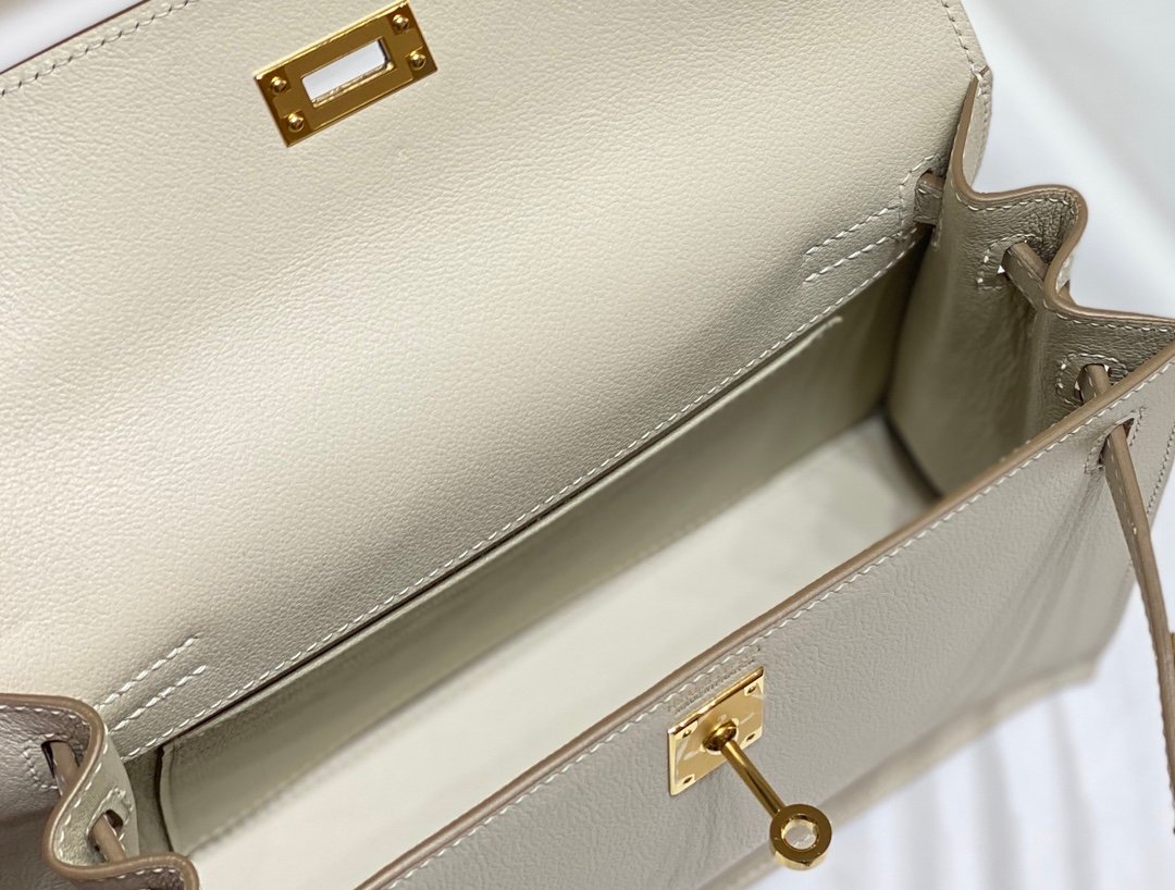 Mirror Top Hermes Kelly Danse 22cm of Evercolor Bag White