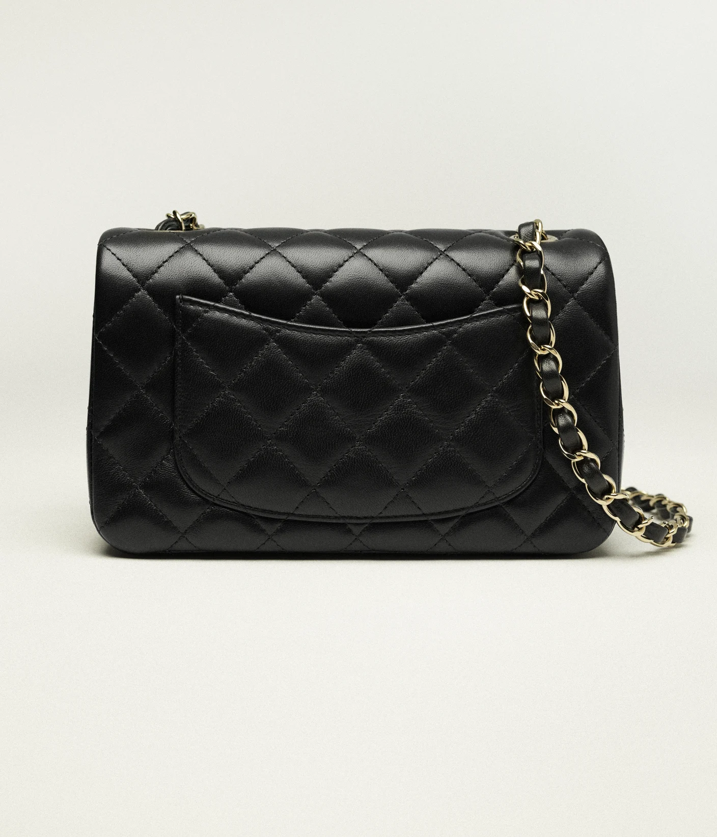 Mirror Top Chanel CF11.12 Black