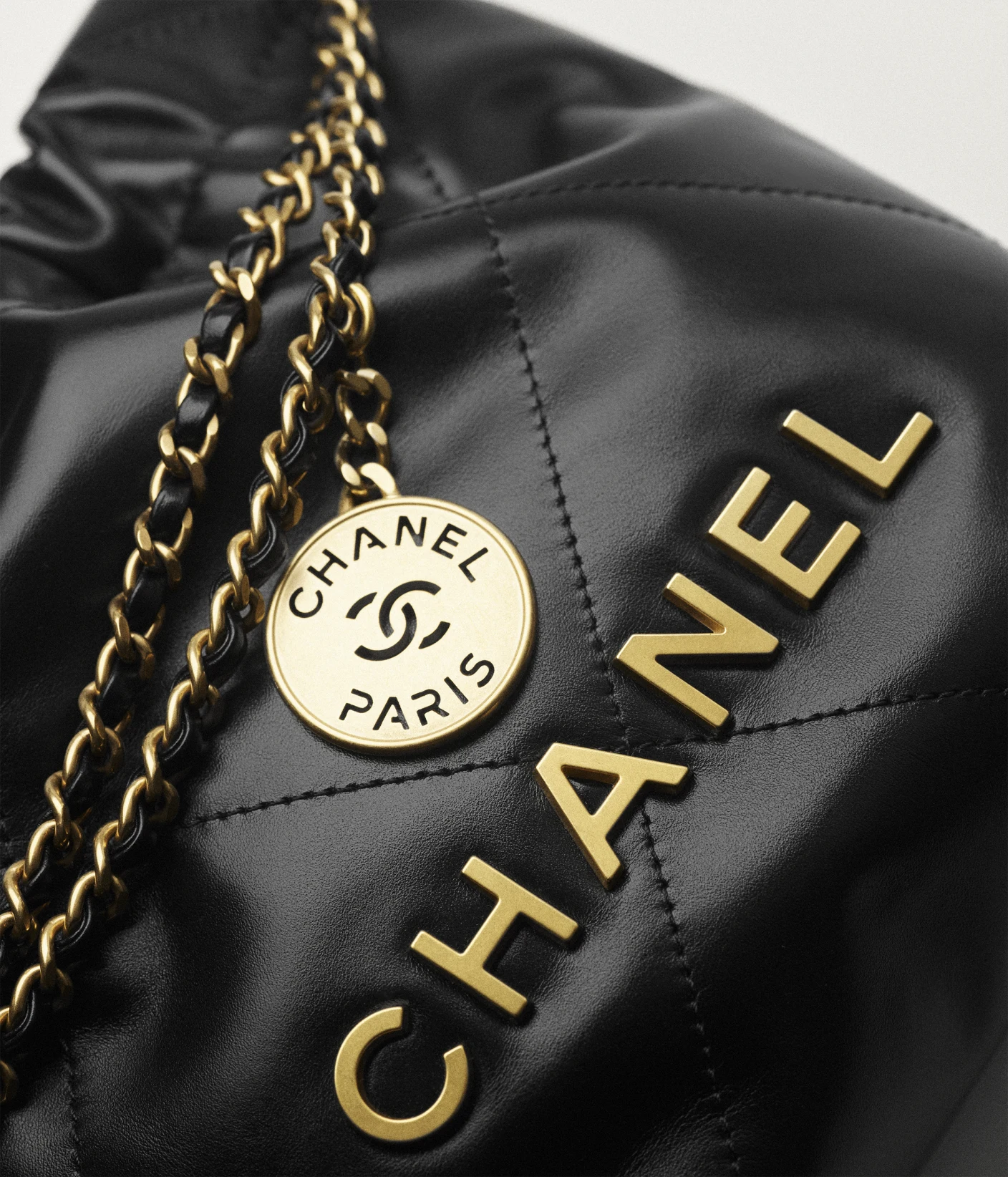 Mirror Top CHANEL 22 Mini Handbag GOLD