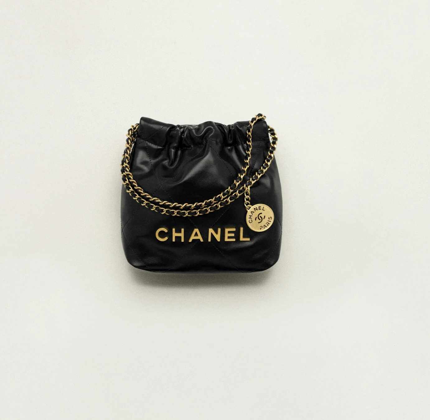 Mirror Top CHANEL 22 Mini Handbag GOLD